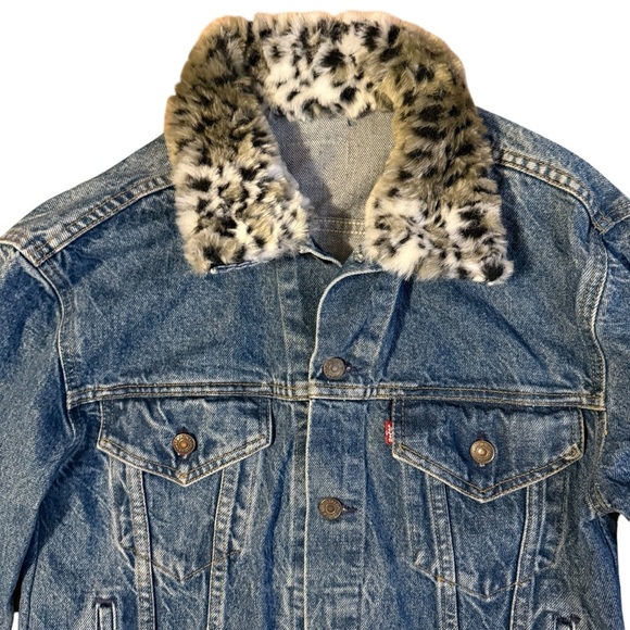 Reformation Levis Collab Denim Jacket with Faux Fur Size Medium - Picture 2 of 5